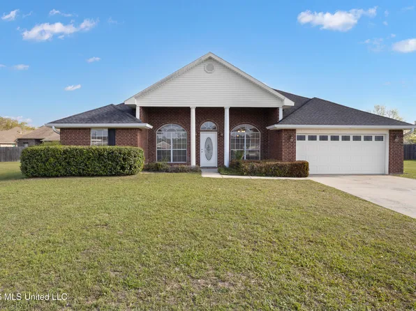 13544 Wind Rose Cir, Gulfport, MS 39503