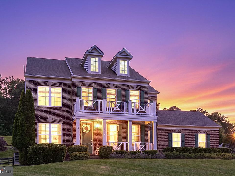 1st image of 15631 Avebury Manor Pl