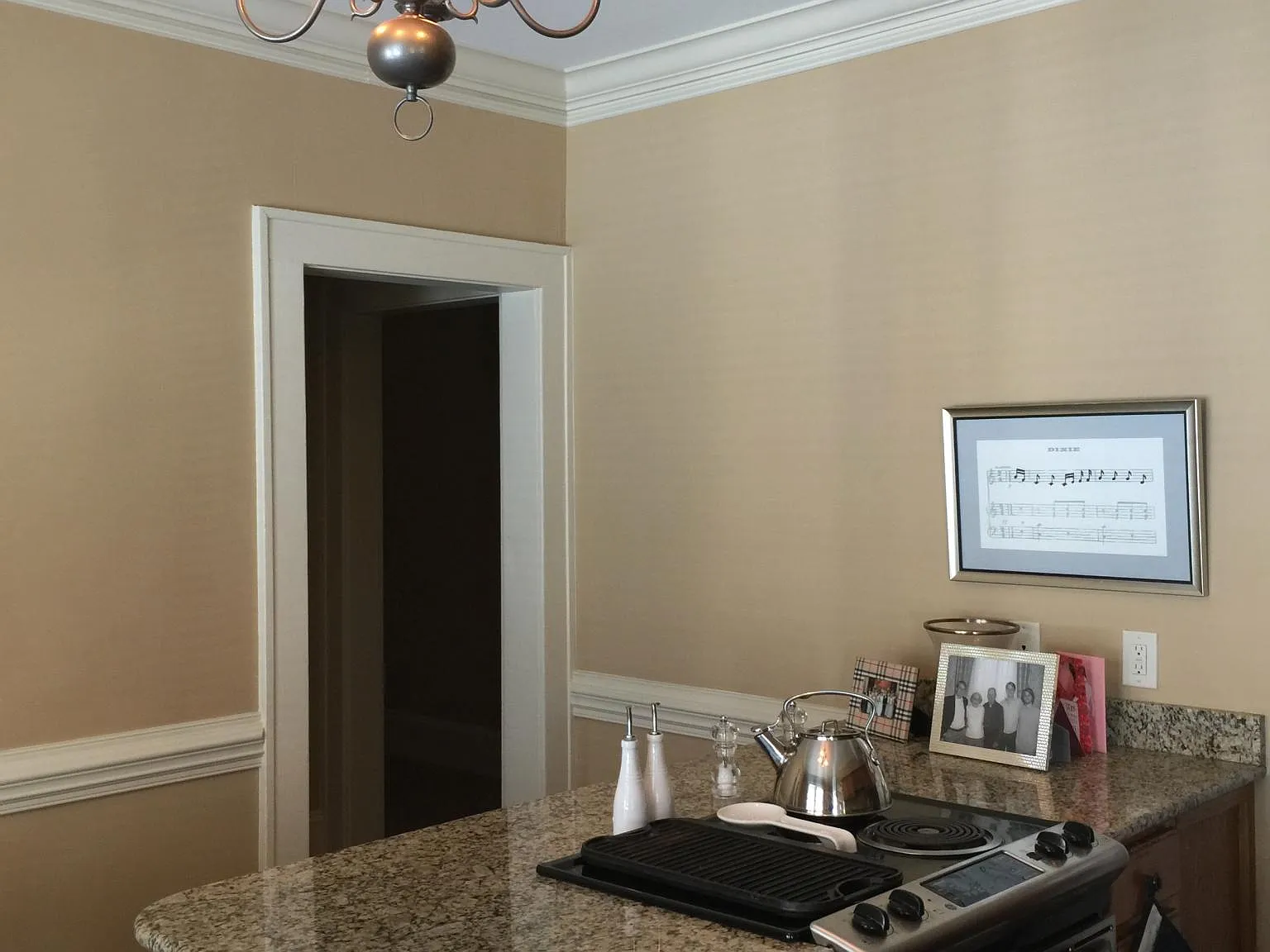 2 bed, 1100 sqft, $2,150 — Photo 3