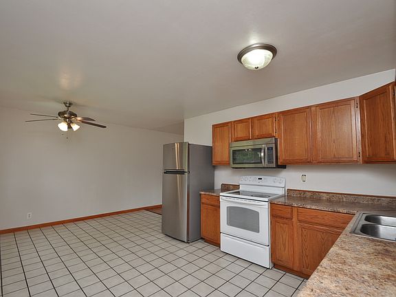 4th image of 2623 Craig Hill Dr