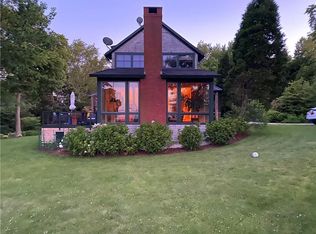 192 Racquet Rd, Jamestown, RI 02835