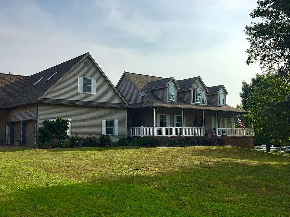 Huge porch 