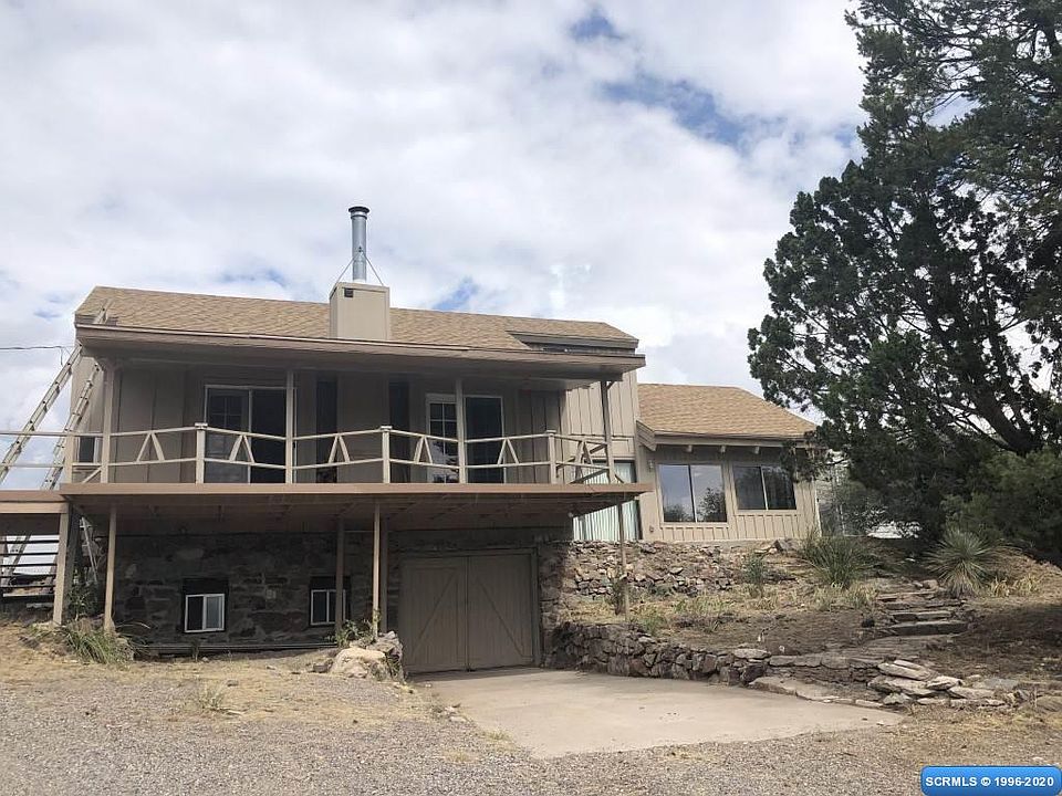 1st image of 6 Western Dr