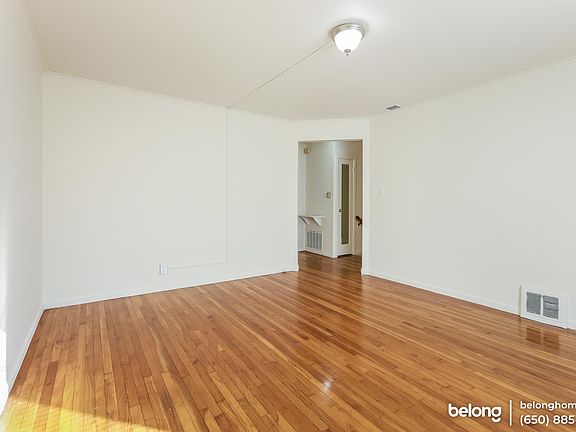 5th image of 2106 27th Ave