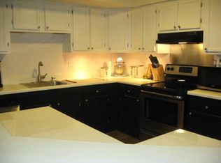 61180 Greenwood Dr #1, South Lyon, MI