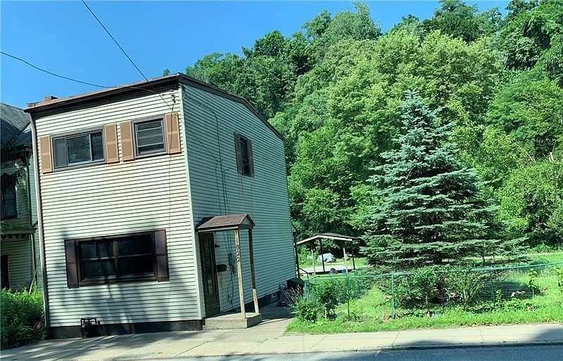 1822 Spring Garden Ave photo 1