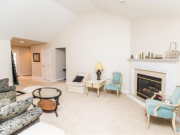 5th image of 10044 N Shannon Hills Dr