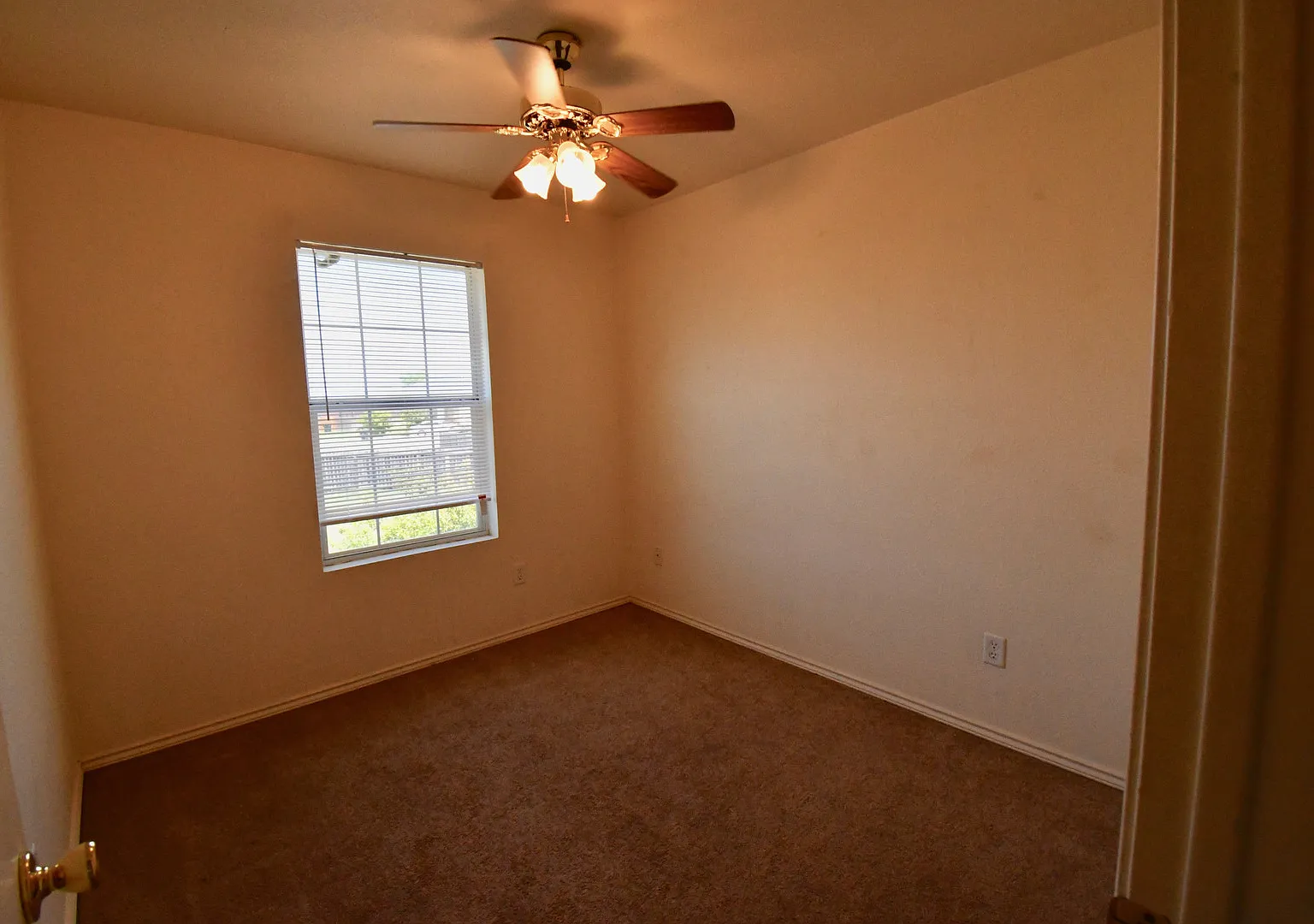 4003 Doraine Court — Photo 3