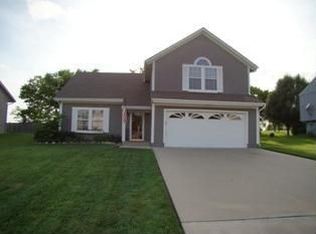 602 20th Ave S, Greenwood, MO 64034