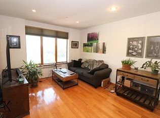189 Powers St APT 2B, Brooklyn, NY 11211