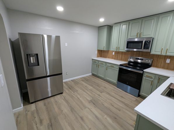 38185 N State Park Rd APT 1B