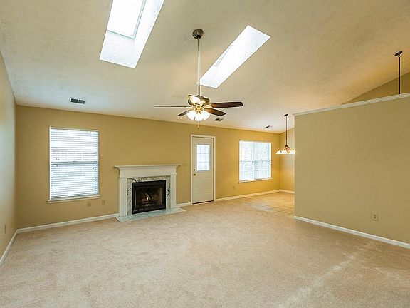 4th image of 2383 Stonewood Ln
