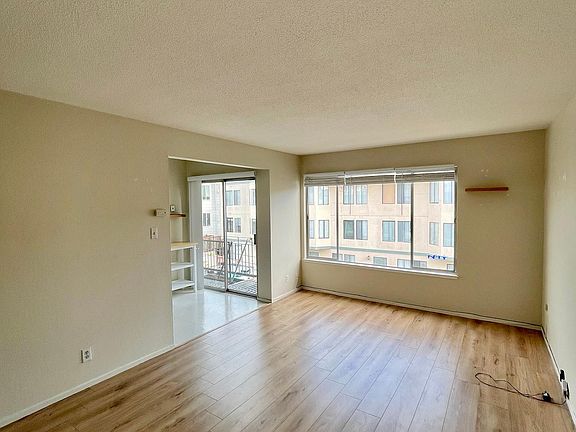 2nd image of 289 San Jose Ave APT 8
