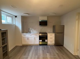 31 Robingrove Rd #BASEMENT, Toronto, ON M2R 2Z8