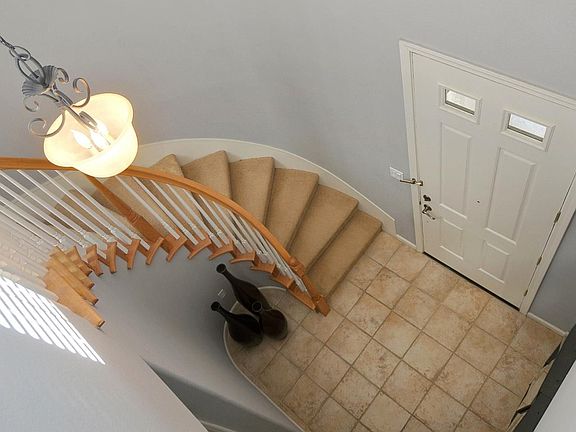 3rd image of 329 Casselino Dr