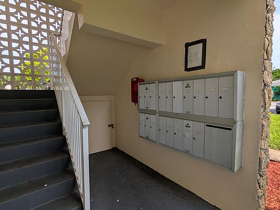 5th image of 2301 SE 4th St APT 12