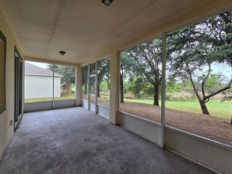 1571 Danisco Pl — Photo 24