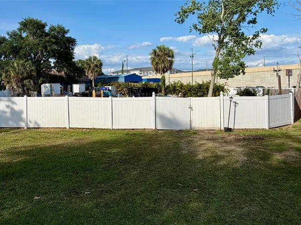 1455 Laconia Dr E Lot 10, Clearwater, FL 33764