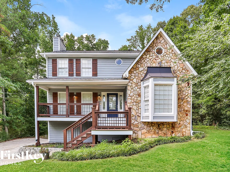 414 Indian Lake Ct