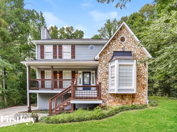 414 Indian Lake Ct, Hiram, GA 30141
