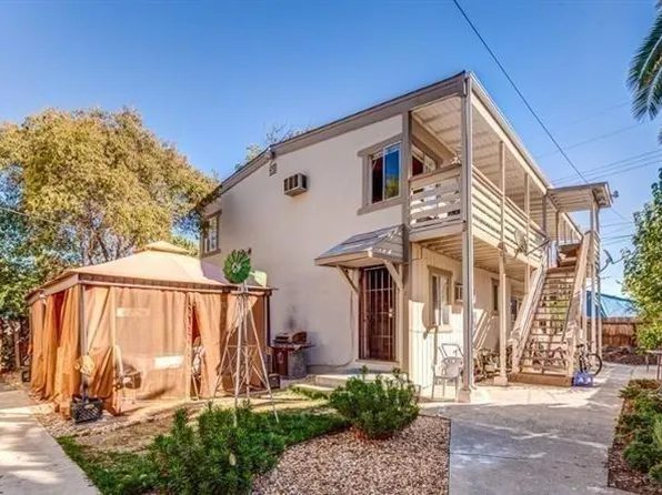 2318 Oakmont St, Sacramento, CA 95815