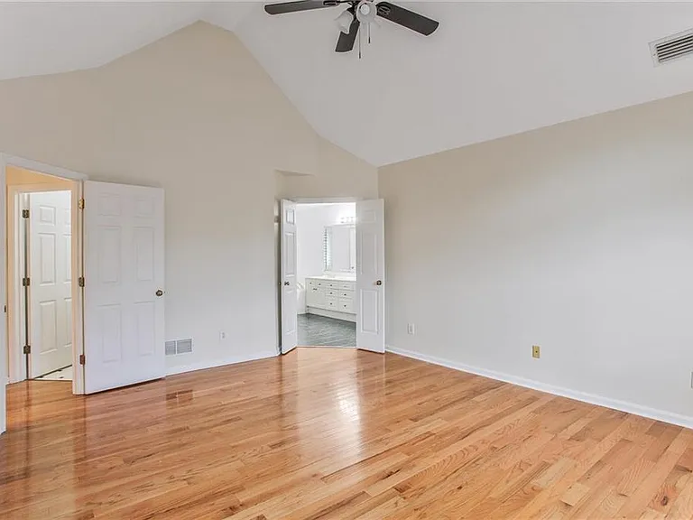 16 Ancient Oak Ct NE — Photo 39
