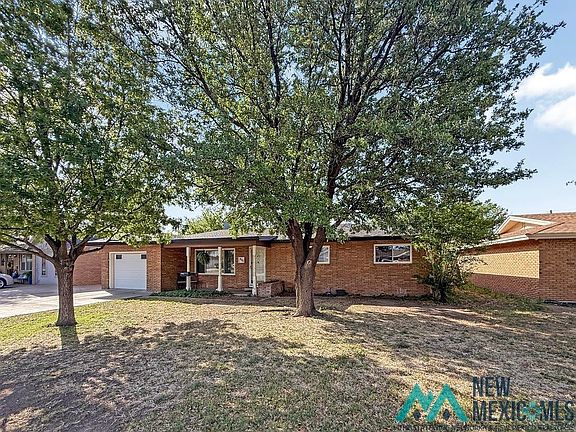 2nd image of 401 W Rojo Dr