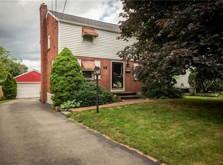 609 Wengler Ave, Sharon, PA