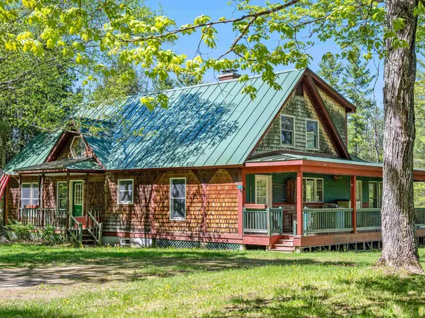 87 Bailey Pond Road, Marshfield, VT 05658