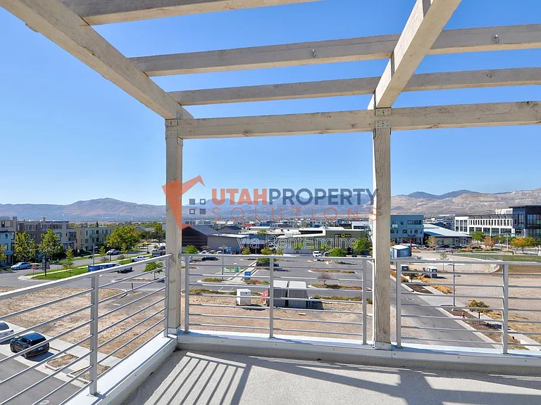11219 S Clear Blue Dr — Photo 34