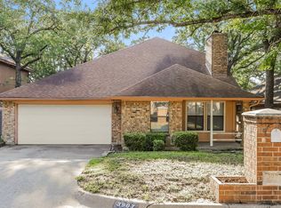 3907 Wentworth Dr, Arlington, TX 76001