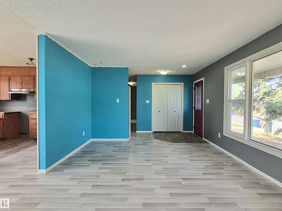 3rd image of 3729 54th St