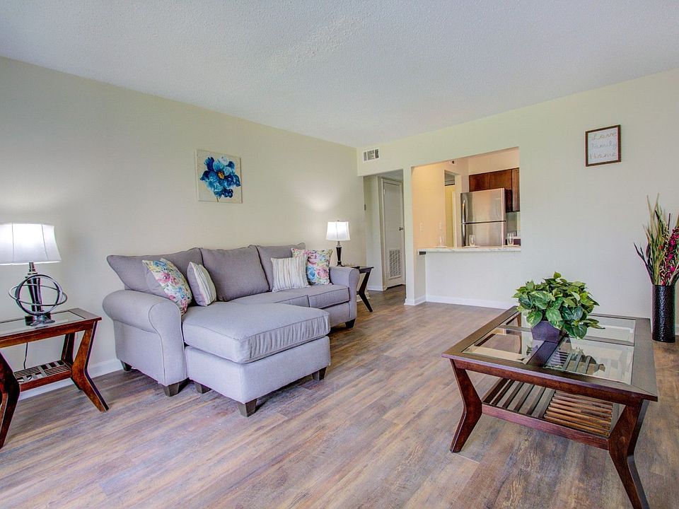 1st image of 1595 W Highland Dr #1B-1Ba-735Sqft