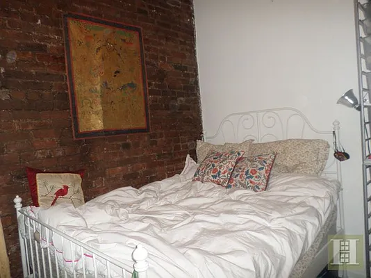 Rented by Halstead Real Estate | media 10