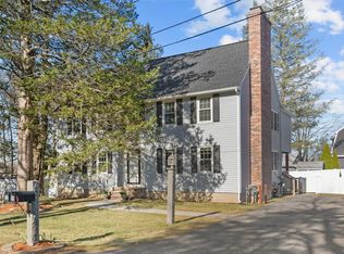 12 Berkeley Rd #1, North Andover, MA 01845