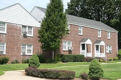 3rd image of 263 Bloomfield Ave APT 47