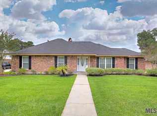 1530 Pelham Dr, Baton Rouge, LA 70815