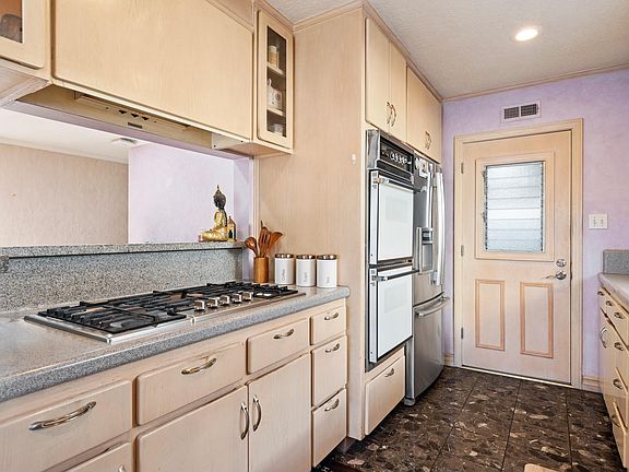 5th image of 5403 Sara Dr