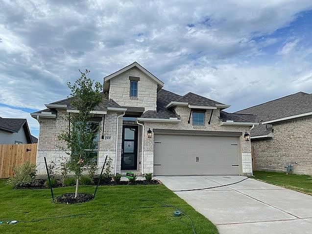 1st image of 19370 Creekview