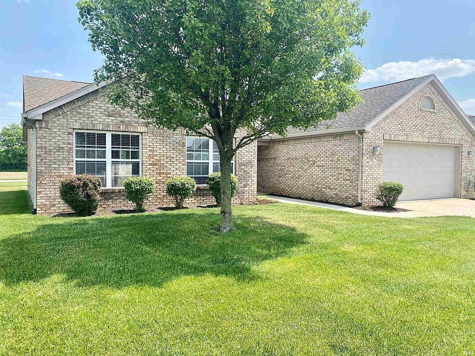 1st image of 631 Marquis Cir