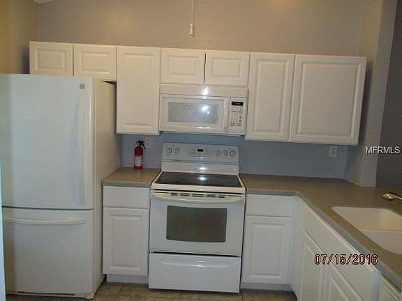 3rd image of 3859 La Costa Ln