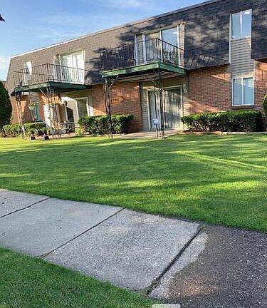 2nd image of 4300 Norman Dr SE APT C