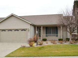 2016 Wild Rose Ln, Mishawaka, IN