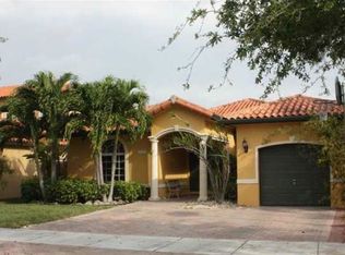 15261 SW 39th Ter, Miami, FL 33185