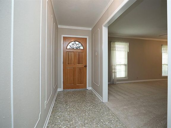 4th image of 15703 El Camino Real