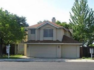 3243 Outlook Dr, Rocklin, CA 95765