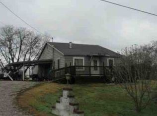 80 Catfish Ln, Crump, TN 38327