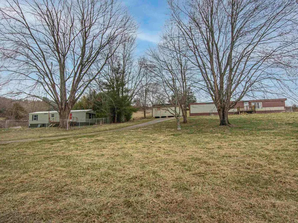 103 & 109 Alderman Dr SE, Floyd, VA 24091