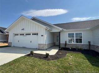 5126 Woodstone Circle #149, Jeffersonville, IN