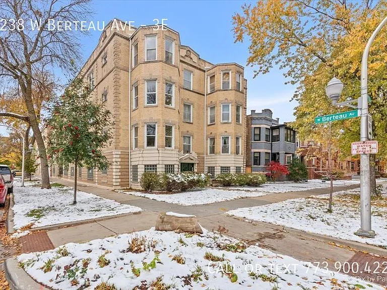 3238 W Berteau Ave #3E — Photo 19